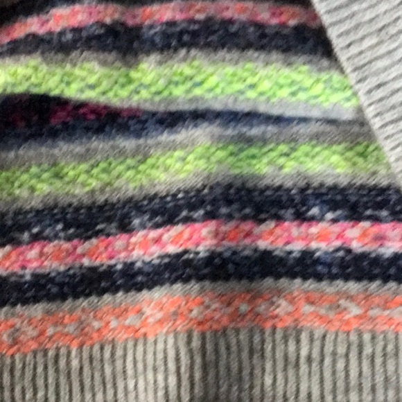 J Crew crop crew neck, wool sweater in neon Fair isle neon colors sz XS - Picture 3 of 6